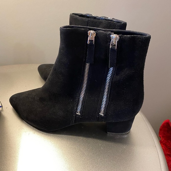Black suede boots - Picture 4 of 4
